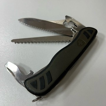 [沐沐屋]VICTORINOX 維氏  Soldier s Knife 111MM 10用瑞士軍刀
