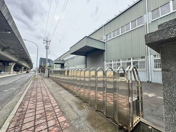 豐洲工業區旁特登鋼構廠辦｜台中市神岡區國豐路一段