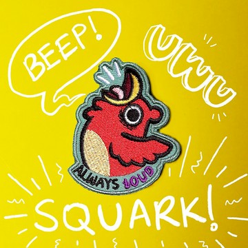 Always Loud 雀刺繡貼佈，採用魔術貼和熨燙