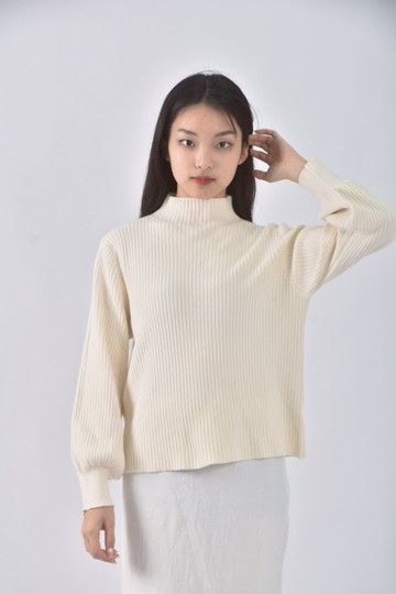 加購優惠(M) beautiful genie質感針織高領白色毛衣