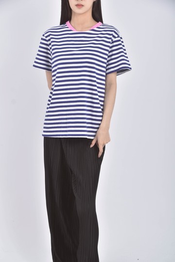 (S) phinlip質感條紋白色短袖上衣