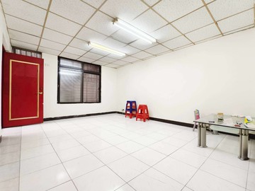 ㊝華夏科大︱三面採光︱超低總一樓︱房仲夫妻㊝｜新北市中和區華新街