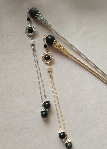 攏雲閣－陪月　　古典風格銀曜石水晶髮簪步搖