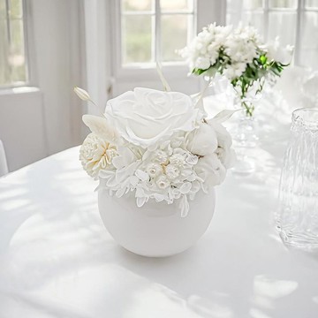 新天鵝堡永生花禮 (贈送5ml香氛油)