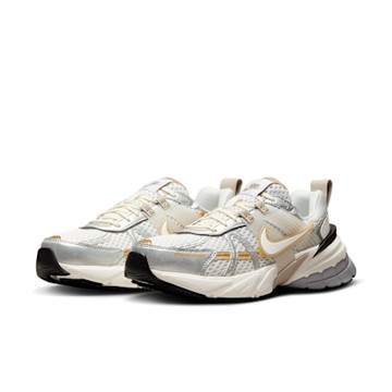 NIKE 慢跑鞋 女鞋 運動鞋 緩震 W V2K RUN 銀白 HJ7245-100