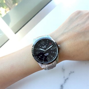 ALBA 雅柏 經典太陽能時尚男錶 手錶-AS32-X018D.AS32-X018B