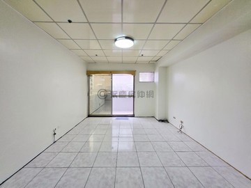 左營果貿生活圈｜高樓景觀大四房｜高雄市左營區翠華路