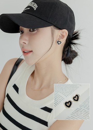 帥甜愛心耳環