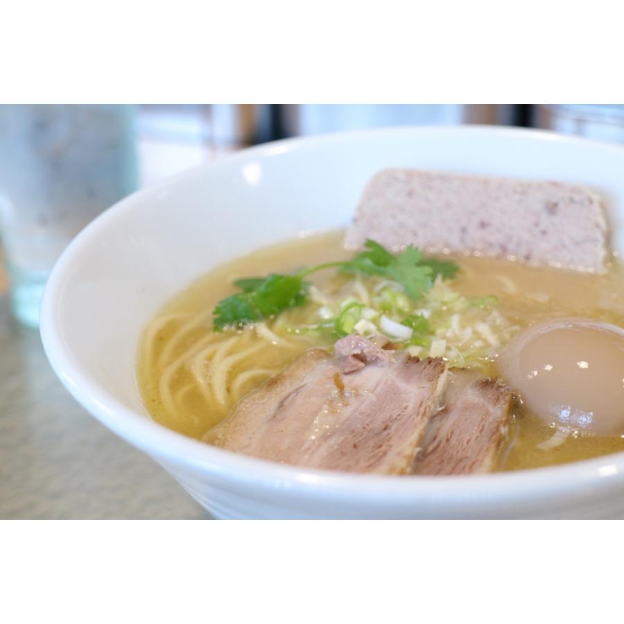 つらら オホーツクの淡麗塩ラーメン 乾燥麺 1食入 北海道 お土産 袋麺 オホーツク 海水100％の塩 インスタント ラーメン 塩 スープ付き ギフト