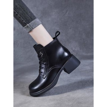 真皮馬丁靴女2025新款秋季氣質英倫風工作黑色軟底顯瘦腳小短靴子