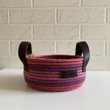 帶皮革手柄的覆盆子籃 15.5 厘米 x 7 厘米