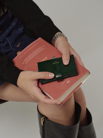 Premium Italian Leather Folding Wallet [Deep Green]