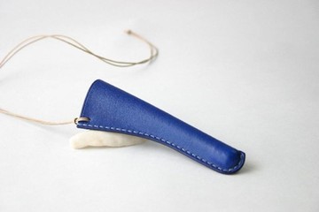 皮革筆筒吊飾藍色