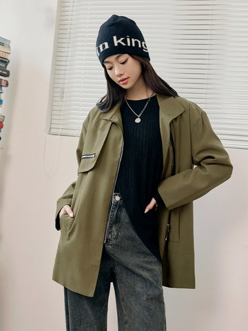率性翻領斜襟拉鍊長版外套