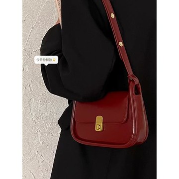 質感紅色包包女包2025夏季新款潮高級腋下包單肩斜挎包百搭小方包