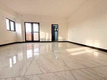 幸福觀堤❤️稀有三角窗全新電梯雙車美豪墅04023｜高雄市楠梓區芎林七街