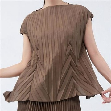 【巴黎精品】現貨+預購 三宅風皺褶衣服褶皺上衣-短袖摺衣壓褶新款手工百褶寬鬆折衣女T恤4色a1jq41