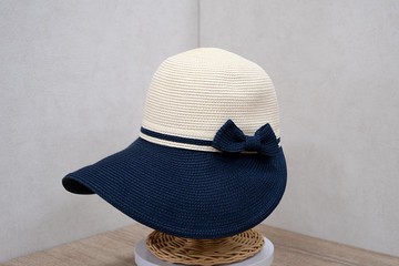 活潑遮陽帽-海軍藍+米白 紙線編織 台灣製