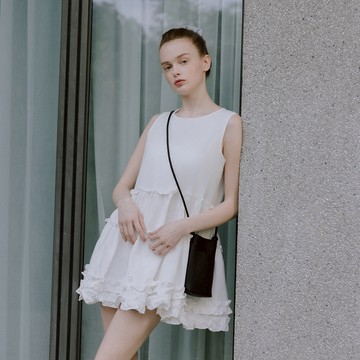 CC.DAILY-層次荷葉無袖短洋(二色)-女【J2CO129】