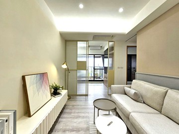 @范芯瑈@R5捷運｜英倫亞灣｜高樓景觀｜水水兩房｜高雄市前鎮區康和路