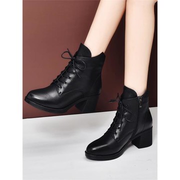 馬丁靴2024年新款春秋靴子女真皮高跟秋冬百搭英倫風中跟粗跟短靴