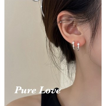 Pure Love樂芙 /正韓 銀飾【S925純銀】E0996簡約純銀耳針莫比烏斯鋯石耳環 耳扣 / 銀