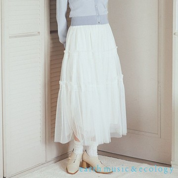 earth music&ecology 荷葉摺邊分層式剪裁薄紗長裙(01000113100)