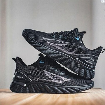 【雲渡小鋪】透氣飛織網鞋 防滑休閒運動鞋 男款百搭跑步鞋 夏季學生潮鞋