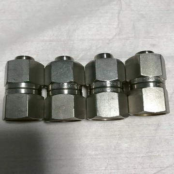 二手9新316L Swagelok+Parker  SS-811-PC SS-810-NFSET 世偉洛克