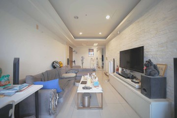 急售前鎮親親京城｜高樓層2改1房+車位｜高雄市前鎮區武慶一路