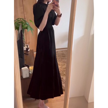 日本 GRL - 溫柔紋理泡泡袖束腰洋裝-黑 (F)