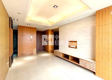 推專任世界之心高樓角間朝南永久棟距2+1房平車｜台中市西屯區文心路三段