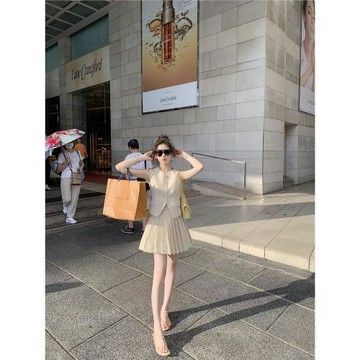 魚兔子的兔子 小香風氣質套裝裙女夏季新款無袖馬甲百褶裙兩件套