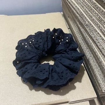 高版本趙露思同款大腸蕾絲發圈米白色花邊頭花發飾發繩頭繩