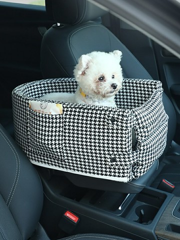 狗狗坐車神器小型犬貓咪安全座椅汽車中控扶手坐墊寵物車載墊狗窩【淘夢屋】
