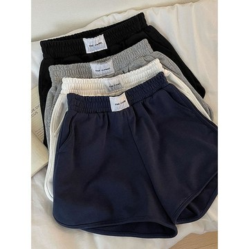 已售9642件💖REOY 運動褲 女生短褲 簡約 短褲 夏季 熱褲 闊腿短褲 運動短褲 女生褲子 ins風 家居褲 休