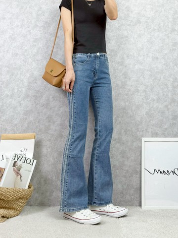 側邊條紋的高挑魔法喇叭褲