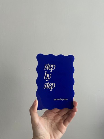 彎彎邊框壓克力卡片裝飾 Step by step and trust the process