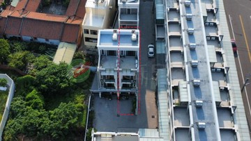 五年屋・大地坪・雙車位美墅｜苗栗縣苑裡鎮中正路
