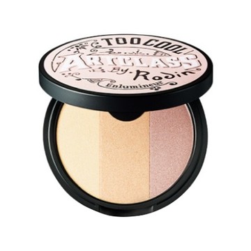 too cool for school 台灣公司貨 三色打亮粉餅  01 Glam  1個