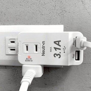 USB壁插 3+2座 3.1A 兩入組