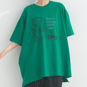 日本 Lupilien - 16OE天竺棉 氣質書籍印花寬鬆短袖上衣-草綠