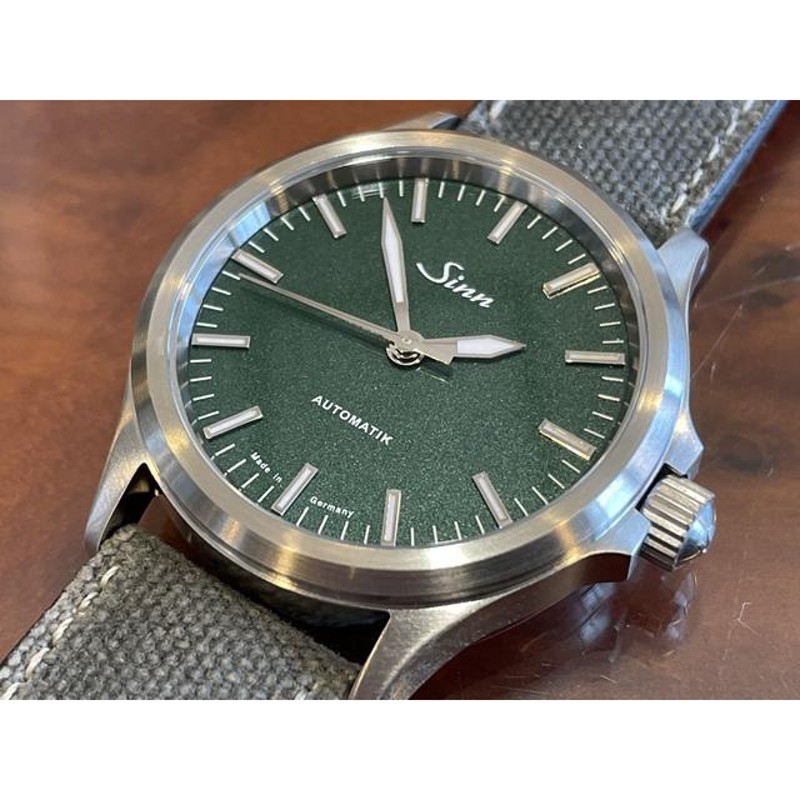 SINN 556.EG 世界限定400本 Emerald Green（エメラルドグリーン