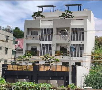 富埕城市隱苑豪華氣派電梯雙車墅五套房｜高雄市鳥松區大竹路