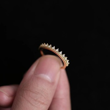 【粉紅菲菲】輕奢皇冠戒指 小眾鋯石款 復古經典個性設計（R4731）80-0701