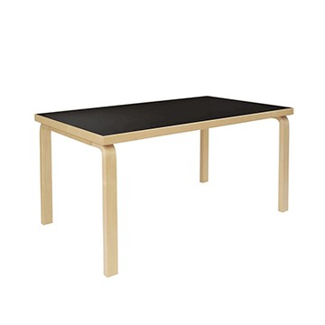 Aalto Table 82A 矩形桌（黑色油氈桌面、150 x 85 公分）