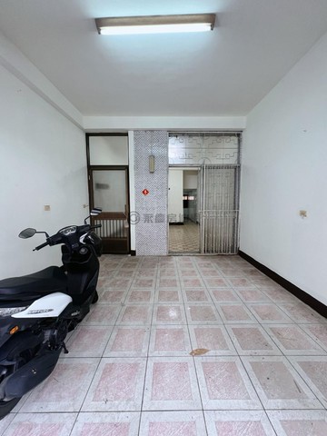 鳳山近捷運站需整理透天｜高雄市鳳山區中山東路