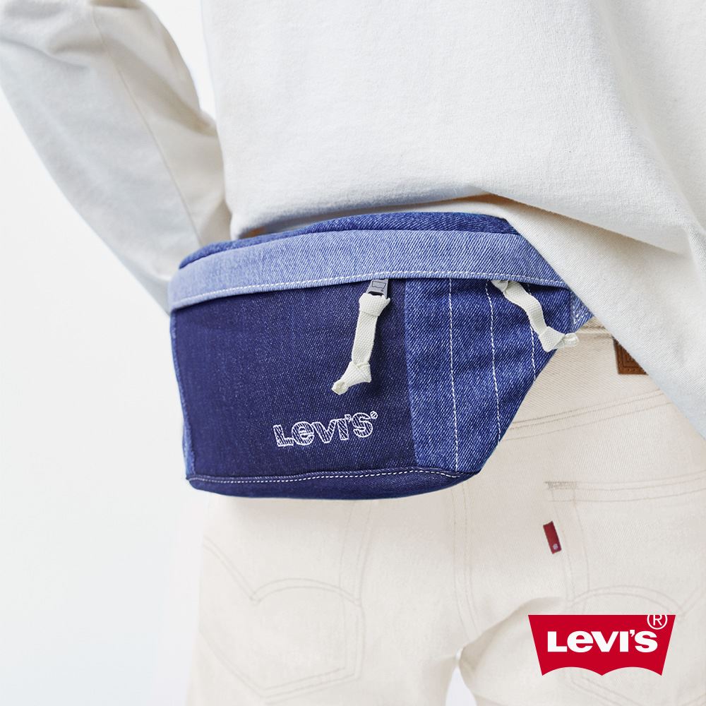 Levis 男女同款 丹寧拼接肩背包 / 刺繡Logo 熱賣單品