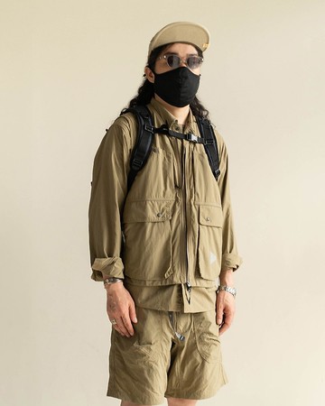 戶外風大容量雙肩包復古登山傘兵包可拓展使用後背包