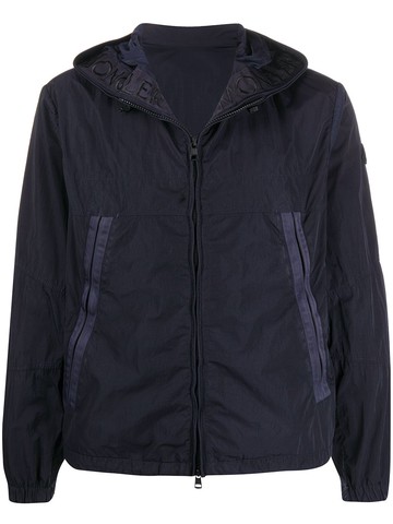 Moncler - embroidered logo windbreaker - men - Polyamide - 4 - Blue